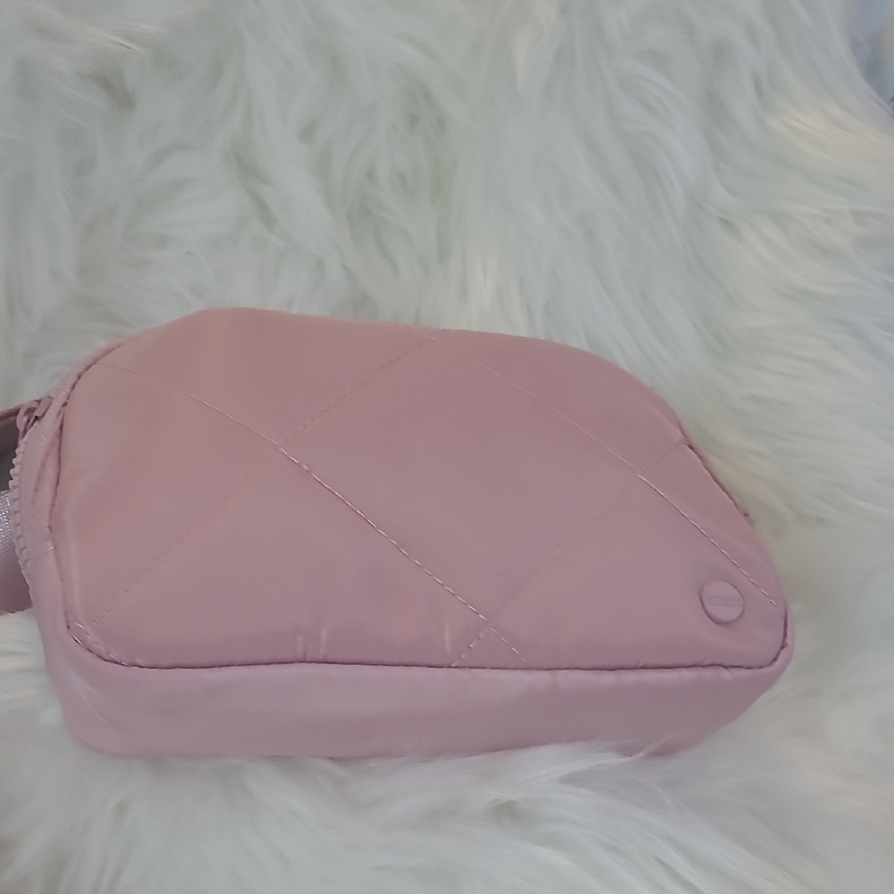 Pink Quilted Women's Bag - Picture 3 of 5